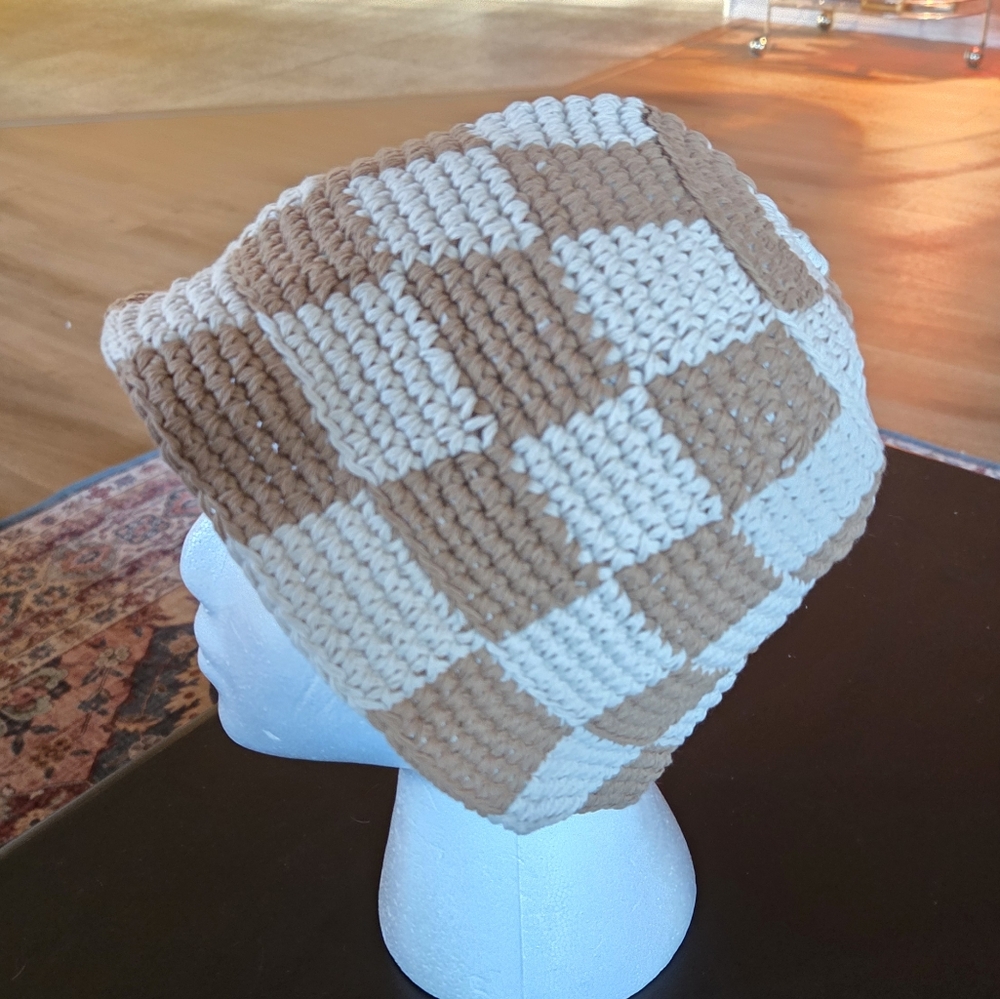 Crochet Handmade Tan And Cream Check Bucket Hat NEW‎
